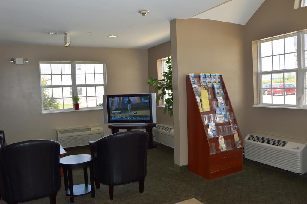 Microtel Inn And Suites By Wyndham Miami Ok Екстериор снимка